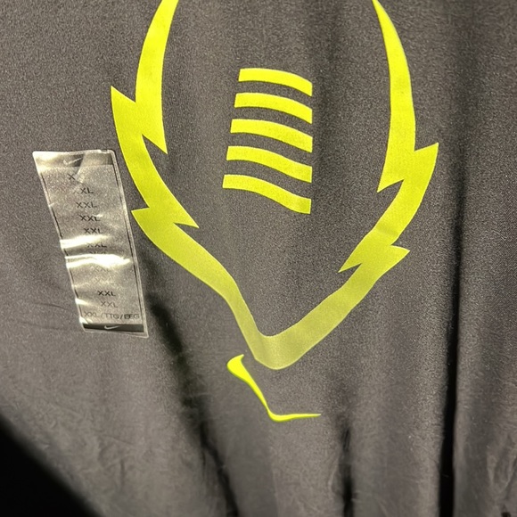 Nike NWT Mens Dri Fit Football Swoosh Tee Color Black Size  XXL - Picture 2 of 5